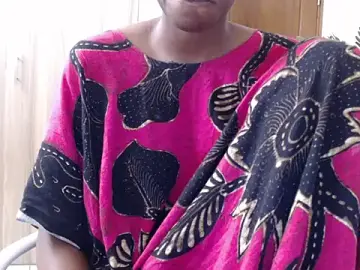 Stripchat Live Sex Cam of black___ghodess