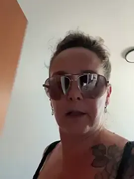 Stripchat Nude Webcam of -SweetSandy-