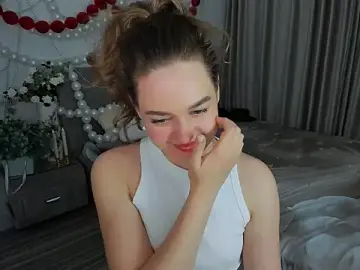 MiracleCurly from stripchat