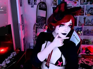 Aki__Ra from stripchat