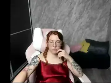 Stripchat Best Webcam of Reginasmilee