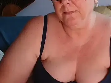 Stripchat Live Porn of xmyriamx