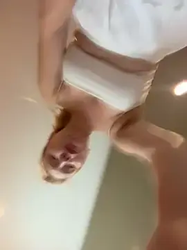 Stripchat Free Live Porn of AmmyHot