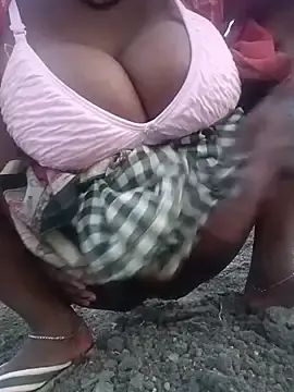 Stripchat Free Live Porn of hotpussyxxx777