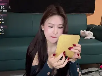 xiaoyue-999 from stripchat