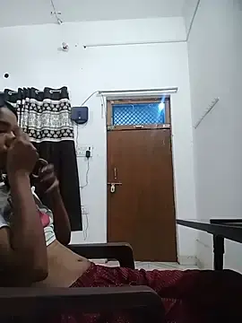 Stripchat Live Porn of Riya_cum66
