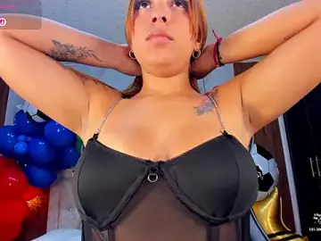 Stripchat Live Porn of mia_18v