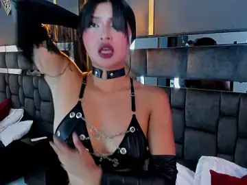 Stripchat Live Sex of IssaJones_