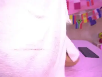 Stripchat Adult Webcam of sarakaisy