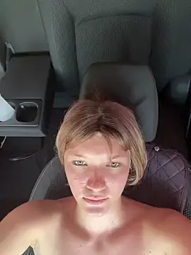 Stripchat Live Sex of girl-Emily