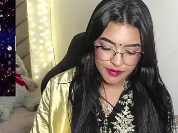 Stripchat Sex Cam of lakshmiraniii