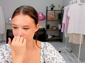 Stripchat Free Porn Cam of Tiffany_Whitee_