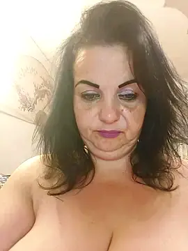 Stripchat Live Sex of IvettkeXXX