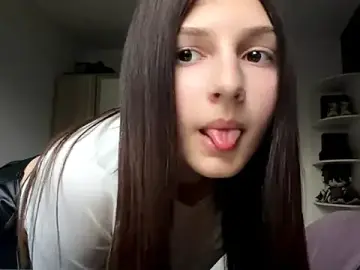 Stripchat Sex Cam of SpanishRooter