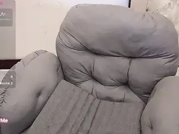 Stripchat Live Porn of qiqi--
