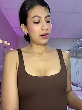 Stripchat Nude Webcam of Lenapink19