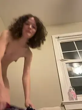 Stripchat Live Porn of itsLucyLittle