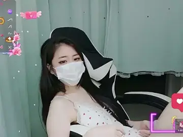 Stripchat Free Porn Cam of dami539
