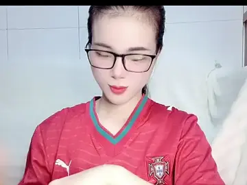 Stripchat Live Sex Cam of Welcome-Keo