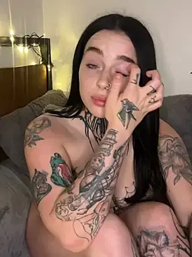 Stripchat Nude Webcam of lucycoxxoxo