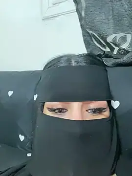 mari_layali from stripchat