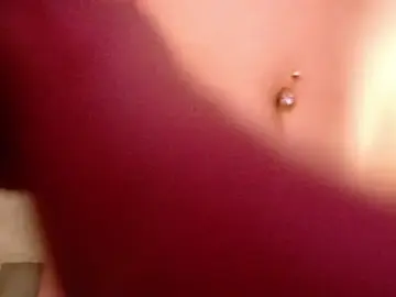 Stripchat Sex Cam of Alessia-Bloom