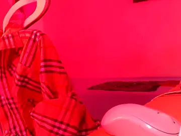 Stripchat Free Porn Cam of Sassa_69