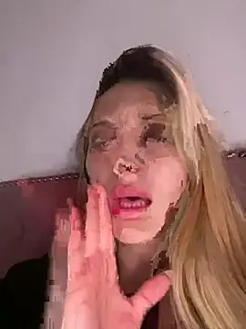 Stripchat Sex Chat of Rubia-delicada