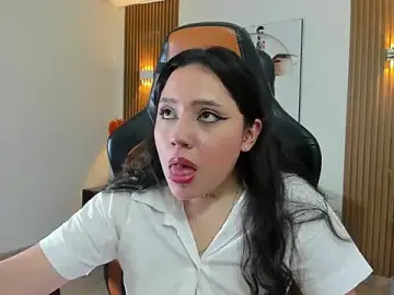 Stripchat Watch Live Sex Cams of Miiarouse__