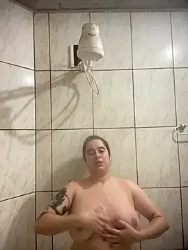 Stripchat Live Porn of PutaYasmim