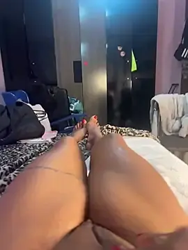 Stripchat Free Live Porn of ju_muniz01