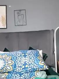 Stripchat Live Sex Cam of PearlSexxy69