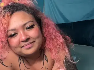 Stripchat Sex Cam of chilepinaaa