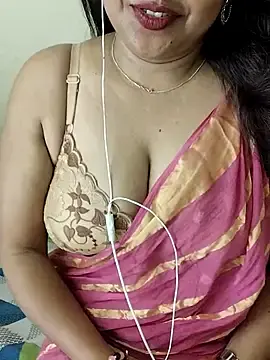 Stripchat Sex Cam of joya_bhabi