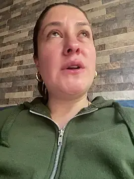Stripchat Sex Cam of Abby-LS