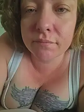 Stripchat Sex Cam of julimonroe