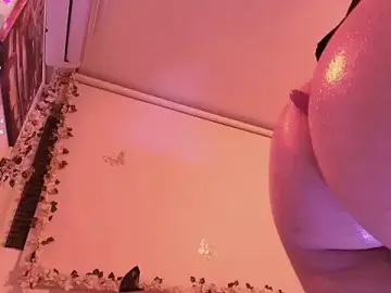 soft_cherry_ from stripchat