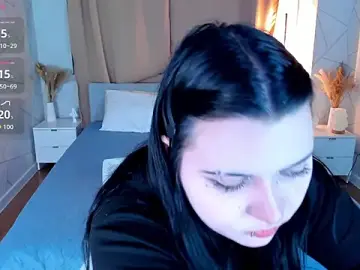 Stripchat Adult Webcam of Kira_G0ld