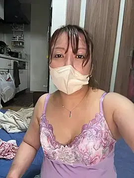 Stripchat Adult Webcam of Mirika555