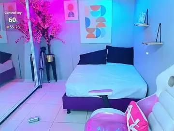 Maggy_t18 from stripchat