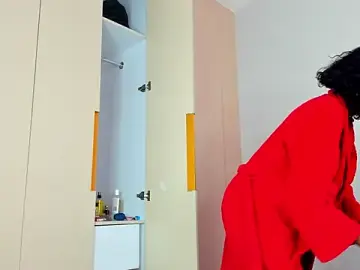 The-Bodyyy from stripchat