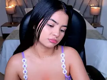 Stripchat Private Sex Chat of Layla_Breezee
