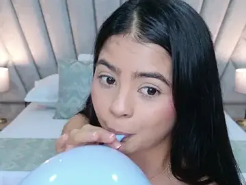 Stripchat Live Sex of Layla_Breezee