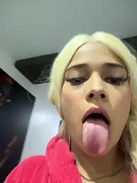 Stripchat Best live sex cam show of amber_sparkle