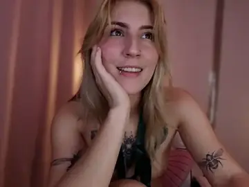 Stripchat Adult Webcam of Dakotaa_