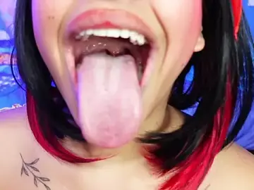 Stripchat Sex Cam of miss___anya