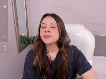 Stripchat Free Porn Cam of lanna_18_