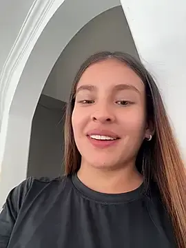 Stripchat Nude Webcam of Talia_Bonet