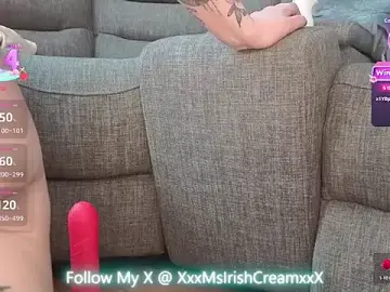 Stripchat Live Sex Cam of XxxMsIrishCreamxxX