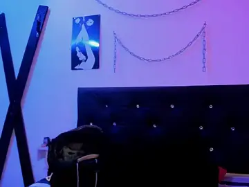 Stripchat Live Sex of Little_Naughtty